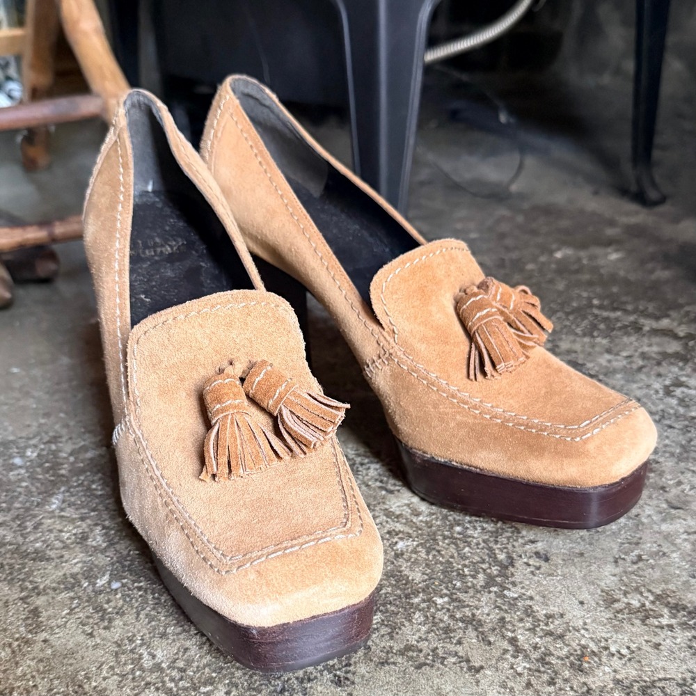 Stuart Weitzman 8-1/2 High Heel Platform Suede Tassel Loafer